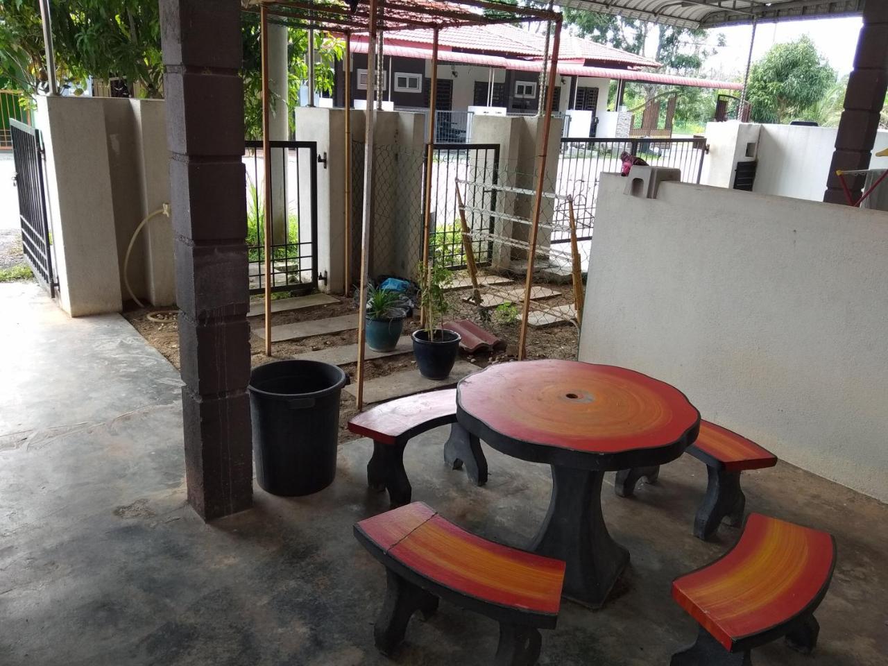 Homestay Amsyarah سيري إسكندر المظهر الخارجي الصورة